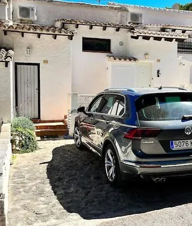 Reihenhaus Mit Garten In Moravit Moraira Teulada