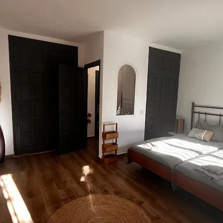 Appartement Reihenhaus Mit Garten In Moravit Moraira *