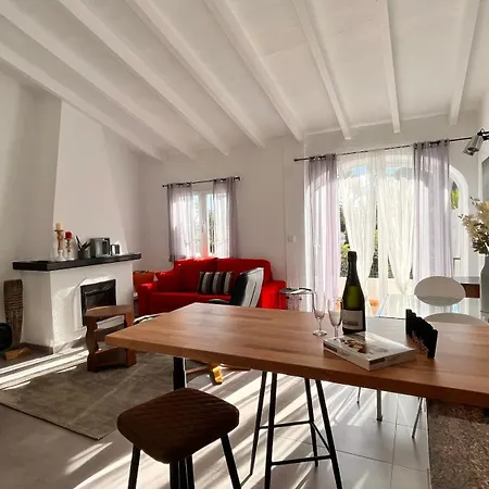 Reihenhaus Mit Garten In Moravit Moraira Appartement