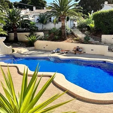 Apartment Reihenhaus Mit Garten In Moravit Moraira *